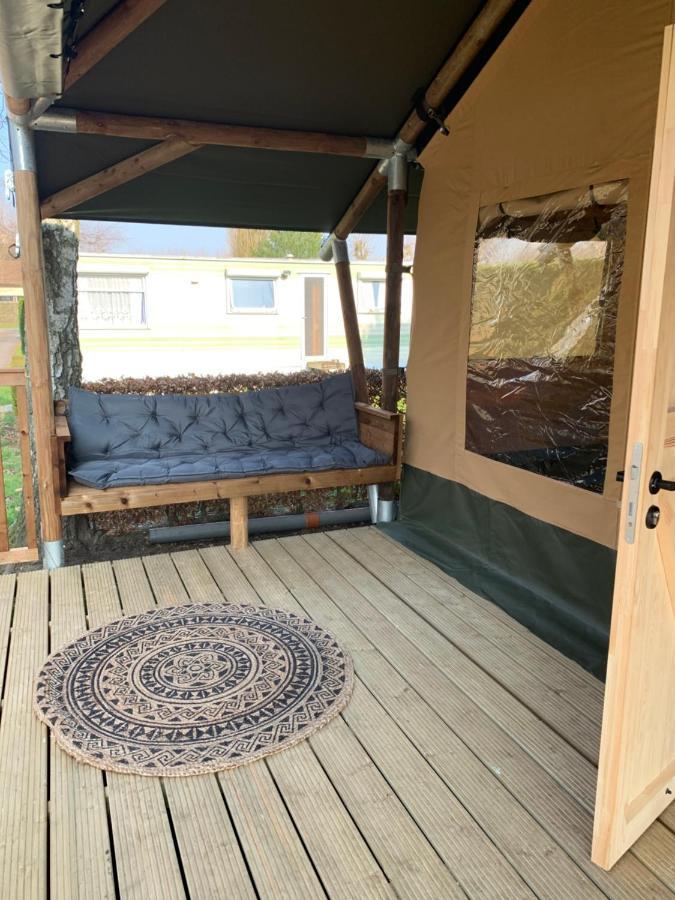 Glamour Glamping At Little Beach 자베크 외부 사진